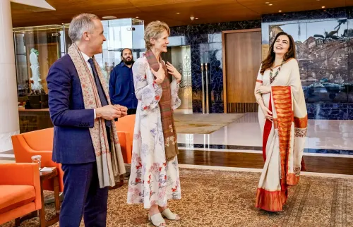 Mumbai: Mukesh Ambani Welcomes Canadian PM Mark Carney