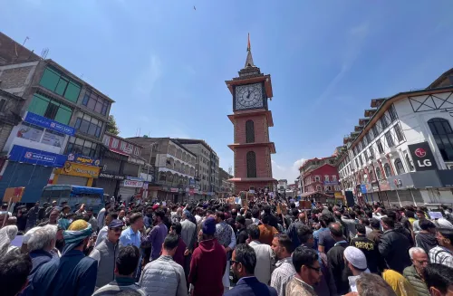 Is It Time for Kashmiris to Firmly Reject Pakistan's Agenda?