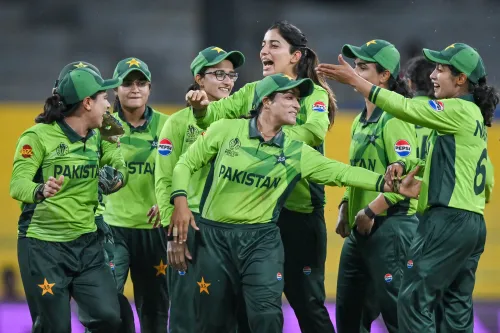 Which familiar faces are included in Pakistan's women's squads for the South Africa white-ball tour?