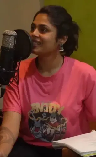 Faria Abdullah Provides Voice for Rhea Singha in 'Jetlee'