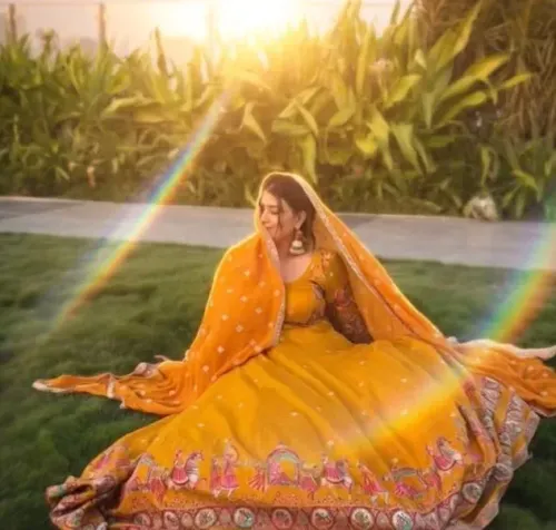 फैशन डिजाइनर रश्मि आर्या का सिंगिंग डेब्यू, टी-सीरीज़ ने श्रावण से पहले रिलीज़ किया 'शिव शंभु शंकरा'