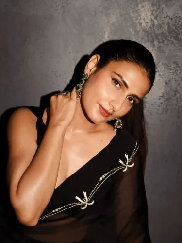 क्या फातिमा सना शेख ने 'मेट्रो... इन दिनों' के सेट पर अनुराग बसु के साथ काम करने का अनुभव साझा किया?
