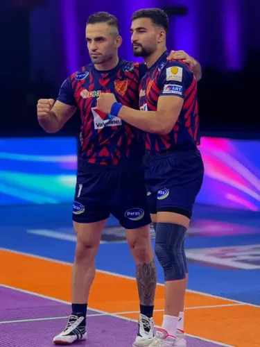 How Does Fazel Always Give His Best on the Mat? Rishank Explains