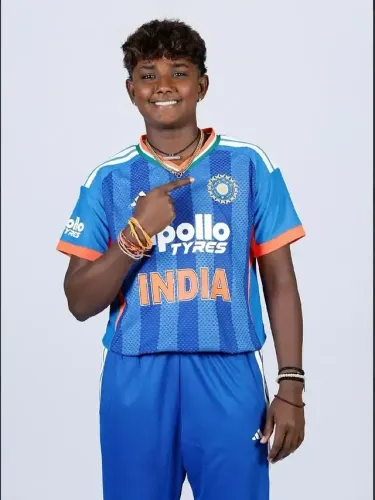 क्या श्रीलंका ने भारत को बल्लेबाजी के लिए आमंत्रित किया? 17 वर्षीय कमलिनी करेंगी डेब्यू