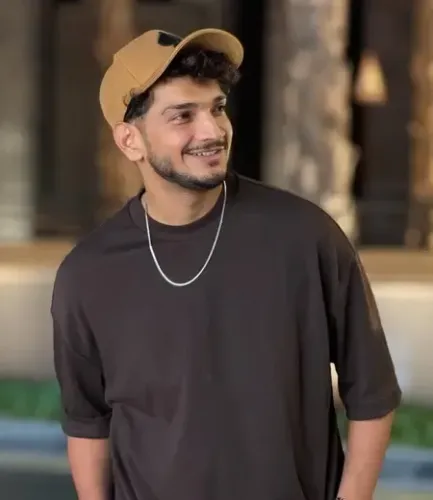 'फर्स्ट कॉपी' संग ओटीटी डेब्यू को तैयार मुनव्वर फारुकी, बोले- ‘ये सपनों की कहानी’