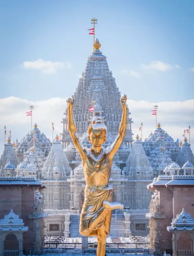 Is the First Snowfall Transforming BAPS Akshardham Temple in New Jersey?