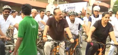 फिट इंडिया संडेज ऑन साइकिल के 75वें संस्करण में मंत्री आशीष सूद शामिल, साइकिल को बताया आत्मनिर्भरता का प्रतीक