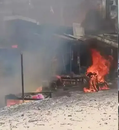 Tragic Blaze Claims Lives of Five, Including Two Children, at Firecracker Store in Jharkhand's Garhwa
