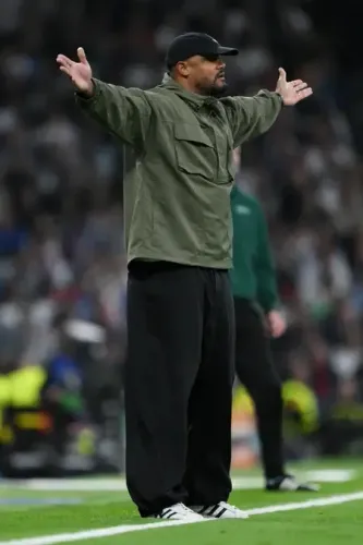 Bayern Munich's Vincent Kompany Overlooks 100th Match Milestone in Historic Win