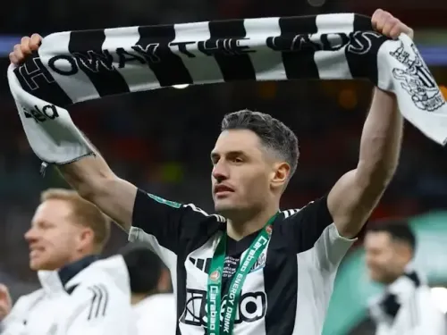 Football: Fabian Schar Signs Contract Extension with Newcastle United Until 2026