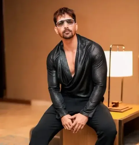 'फोर्स 3' के लिए कड़ी मेहनत में जुटे हर्षवर्धन राणे, बोले- 'अभी 3 किलो वजन और बढ़ाना है'