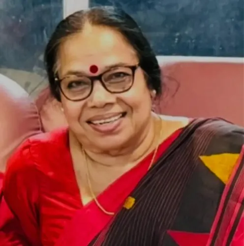 Was Former Kerala Minister PK Sreemathi Robbed on a Train from Bengal to Bihar?
