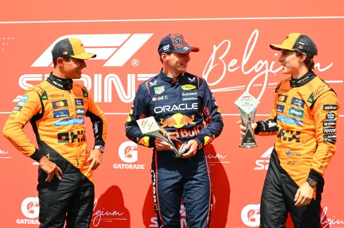 How Did Verstappen Outsmart Piastri to Win the Spa Sprint Race?