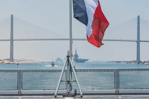 France recalls carrier Charles de Gaulle as US-Iran nuclear deal eases tensions