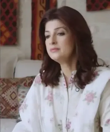 How Twinkle Khanna Maximizes Her Downtime Between Film Shoots