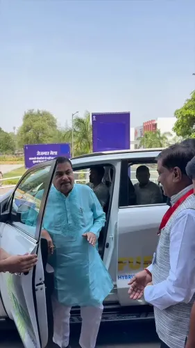 Gadkari joins 19th Rozgar Mela in Nagpur; 51,000+ get appointment letters