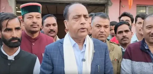 जयराम ठाकुर का राहुल गांधी पर हमला: 'गांधी परिवार को ढोना कांग्रेस की मजबूरी, देश की नहीं'