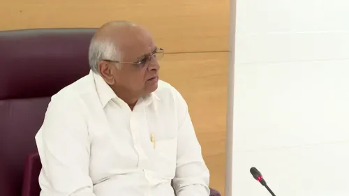 क्या सीएम भूपेंद्र पटेल ने गांधीनगर में टाइफाइड महामारी की स्थिति की समीक्षा के लिए हाई-लेवल मीटिंग की?