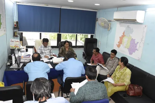 गांधीनगर में PCPNDT एक्ट पर सख्ती: 6 अस्पतालों में डिकॉय ऑपरेशन, एक अस्पताल सील करने के आदेश