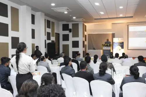 क्या गांधीनगर में ‘गाइडेड बाई विजन, गवर्न्ड बाई वैल्यूज’ विषय पर अटल संस्मरण व्याख्यानमाला का आयोजन हुआ?