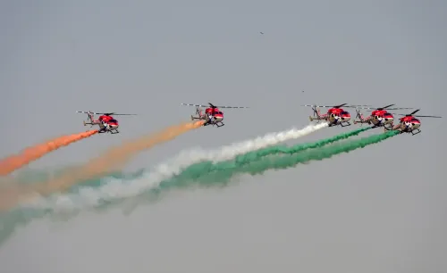 'विंग्स ओवर गंगा' एयर शो: वाराणसी में 100 विमानों का प्रदर्शन, 24 अक्टूबर को गंगा तटों पर उमड़ी भीड़