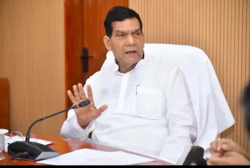 गर्मी में बिजली संकट से निपटने के लिए यूपी सरकार की तैयारी: निर्बाध सप्लाई के लिए सख्त निर्देश