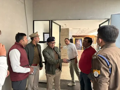 क्या गौतमबुद्धनगर में बार-रेस्टोरेंट की सघन चेकिंग से सुरक्षा में सुधार होगा?