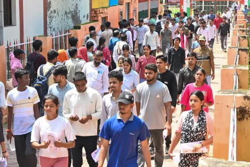 पीईटी 2026: गौतमबुद्धनगर में 32 केंद्रों पर 25 अक्टूबर से परीक्षा, जिला प्रशासन अलर्ट मोड में