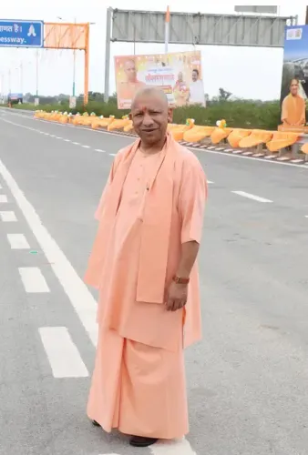 गाजियाबाद : सीएम योगी करेंगे सीईएल के डाटा सेंटर का लोकार्पण, विकास कार्यों का लेंगे जायजा