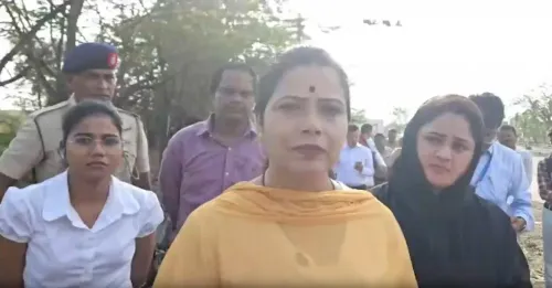 मुंबई मेयर रितु तावड़े का ऐलान: बांग्लादेशी घुसपैठियों को किसी भी कीमत पर नहीं रहने देंगे
