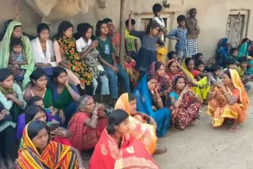 गिरिडीह: विवाहिता का शव फंदे से लटका, मायके वालों ने हत्या का आरोप लगाया