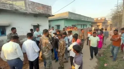 गिरिडीह में विवाहिता की संदिग्ध मौत के बाद उत्पन्न हुआ तनाव, मायके वालों ने किया आगजनी