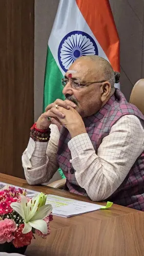 Giriraj Singh chairs textiles trade and export meeting
