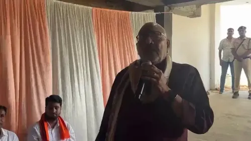 Giriraj Singh: Modi govt investing Rs 13 lakh cr in infrastructure
