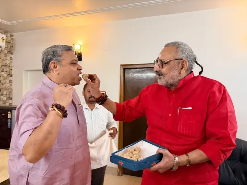 Giriraj Singh wishes Begusarai Sadar MLA Kundan Kumar on birthday