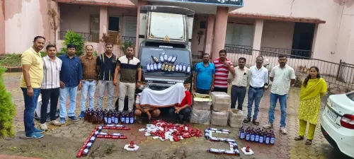 वाशिम में ₹5.87 लाख की गोवा निर्मित अवैध शराब बरामद, दो तस्कर गिरफ्तार, वाहन जब्त