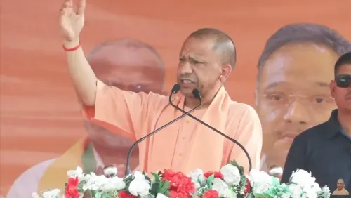 Yogi Adityanath Warns of Crime Surge in Bengal If BJP Wins