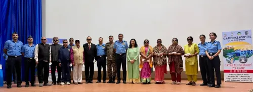 गोरखपुर में मेगा सर्जिकल आई कैंप: मिलिट्री डॉक्टरों ने 374 मरीजों की आंखों की रोशनी लौटाई