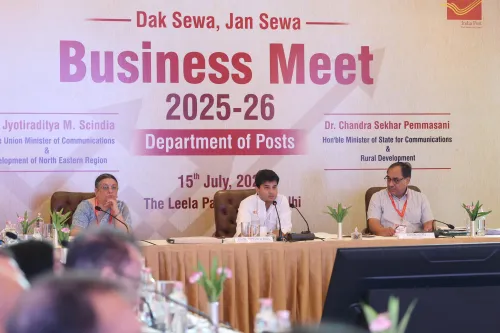 What Growth Target Has the Government Set for India Post?