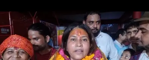 क्या ग्रेटर नोएडा में साध्वी सरिता गिरि का महामंडलेश्वर पट्टाभिषेक समारोह संपन्न हुआ?