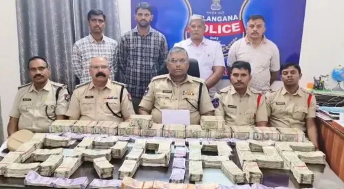 GRP, RPF seize ₹1.22 crore hawala cash on Devagiri Express in Secunderabad