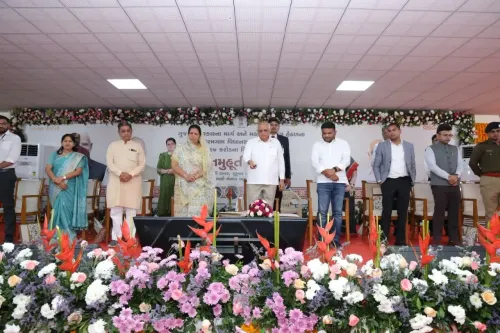 How is Gujarat Kicking Off 2026 with Major Development Projects?