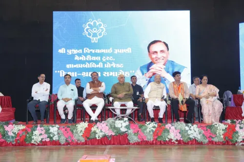 Gujarat CM Patel honours Vijay Rupani at Rajkot convocation