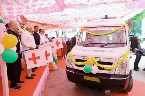 क्या मुख्यमंत्री भूपेंद्र पटेल ने आदिवासी क्षेत्रों के लिए मोबाइल मेडिकल वैन को रवाना किया?