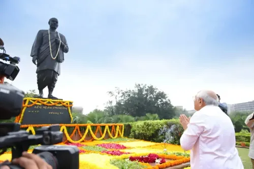 Did Gujarat CM and Speaker Honor Sardar Patel in Assembly?