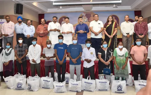 Gujarat CMO hails Muni Charitable Foundation's TB elimination drive