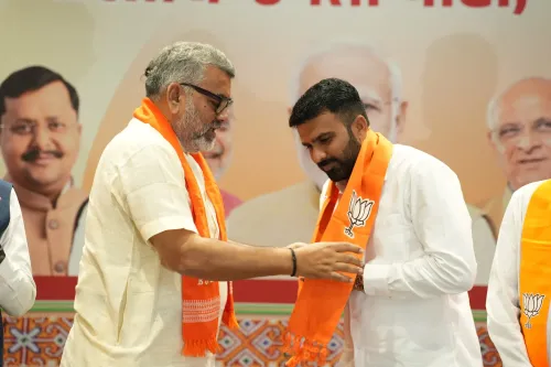 Gujarat's Farmer Advocate Raju Karpada Joins BJP for Agricultural Advancements