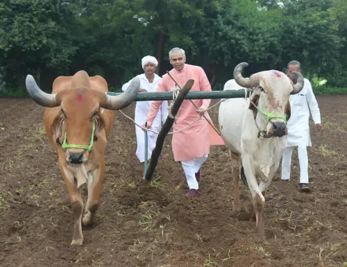 Gujarat Governor Devvrat backs natural farming at Anand visit, warns on soil damage