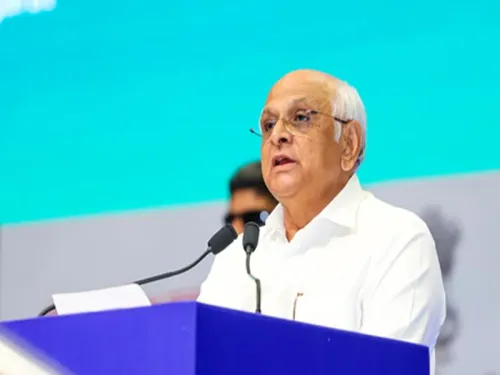Has the Gujarat government approved a Rs 947 crore relief package for farmers affected by heavy rains?