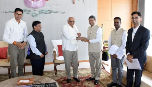 Could Gujarat Government and NTPC Partner in Green Energy Initiatives?